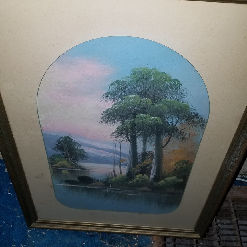 Auction Photo