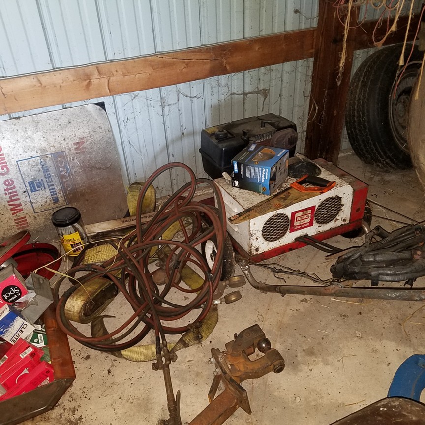 Auction Photo