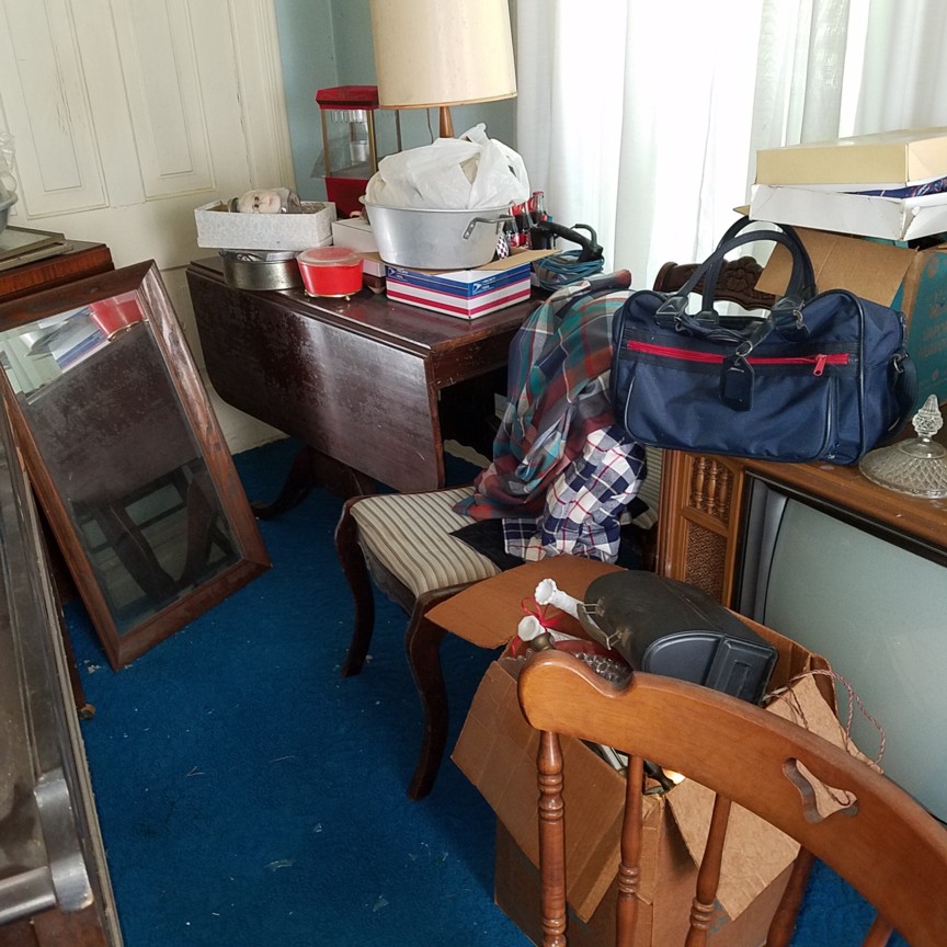 Auction Photo