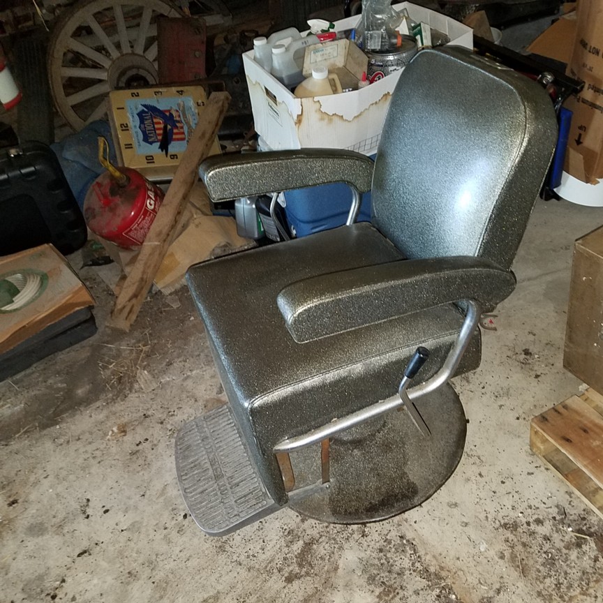 Auction Photo