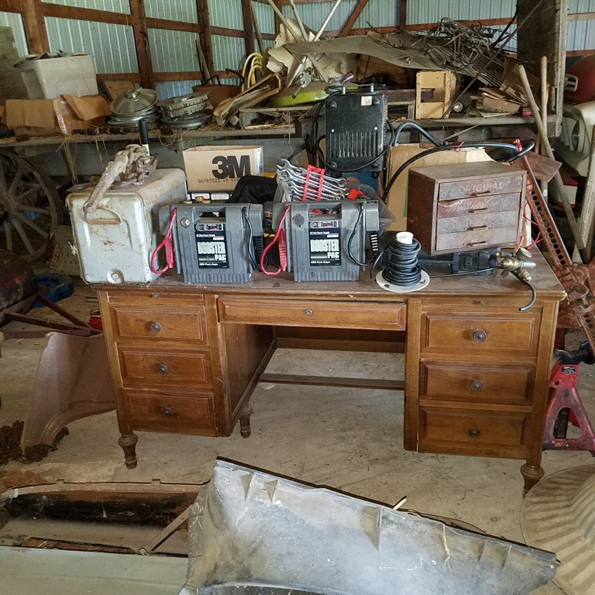 Auction Photo