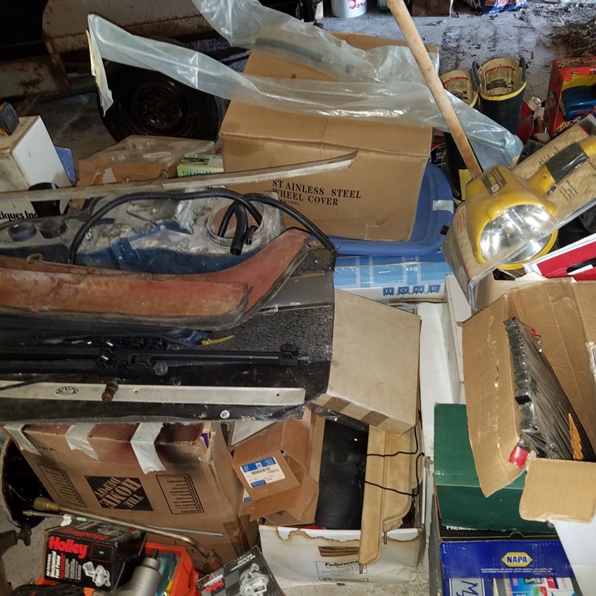 Auction Photo