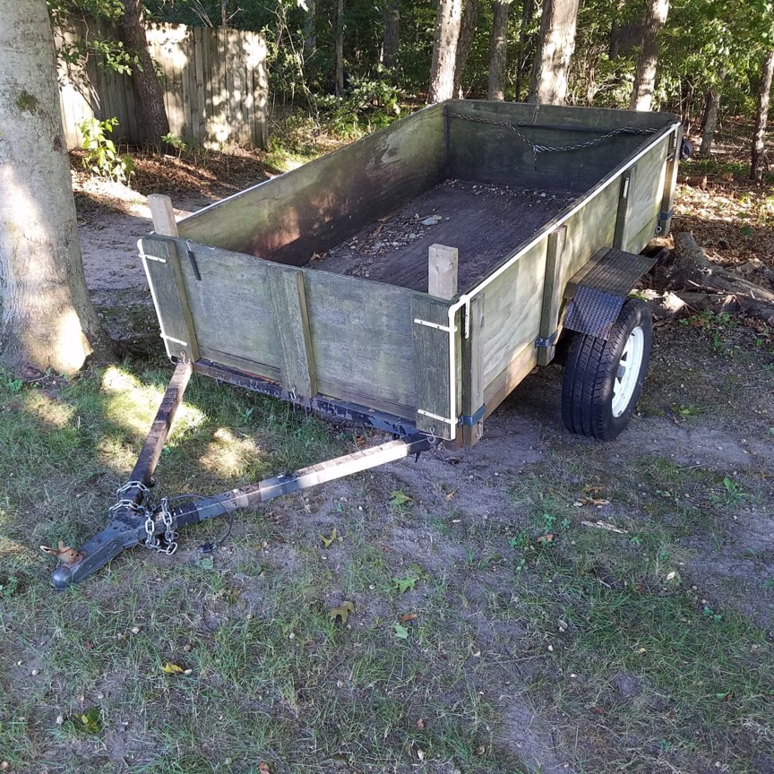 Auction Photo