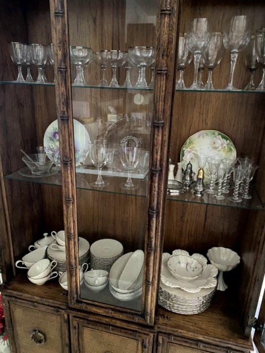 Auction Photo
