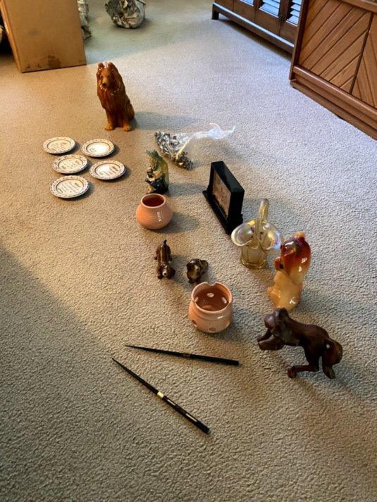 Auction Photo