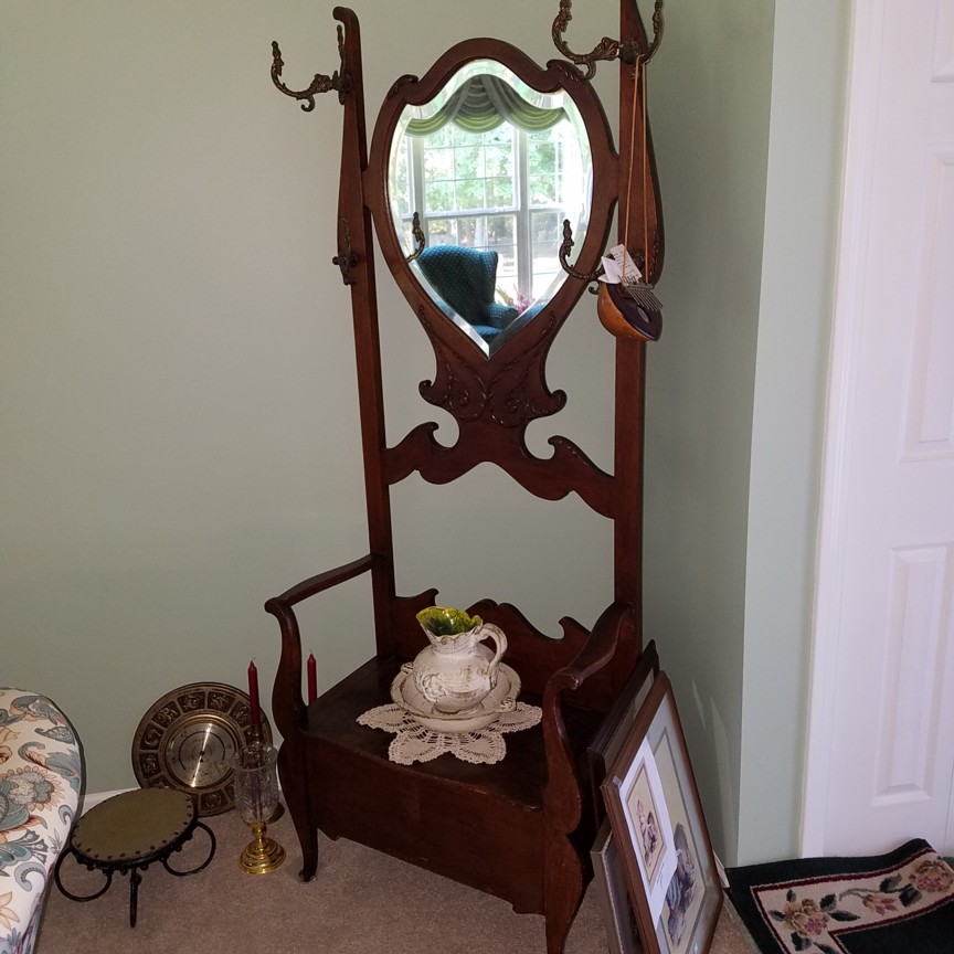 Auction Photo
