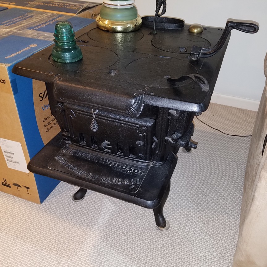 Auction Photo