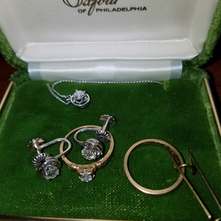Auction Photo