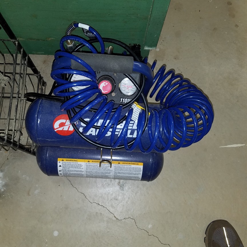 Auction Photo