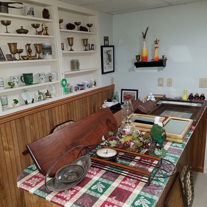 Auction Photo