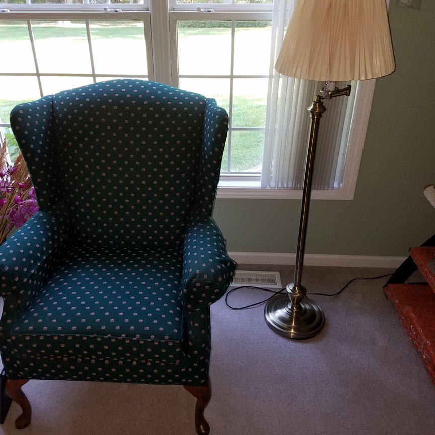 Auction Photo