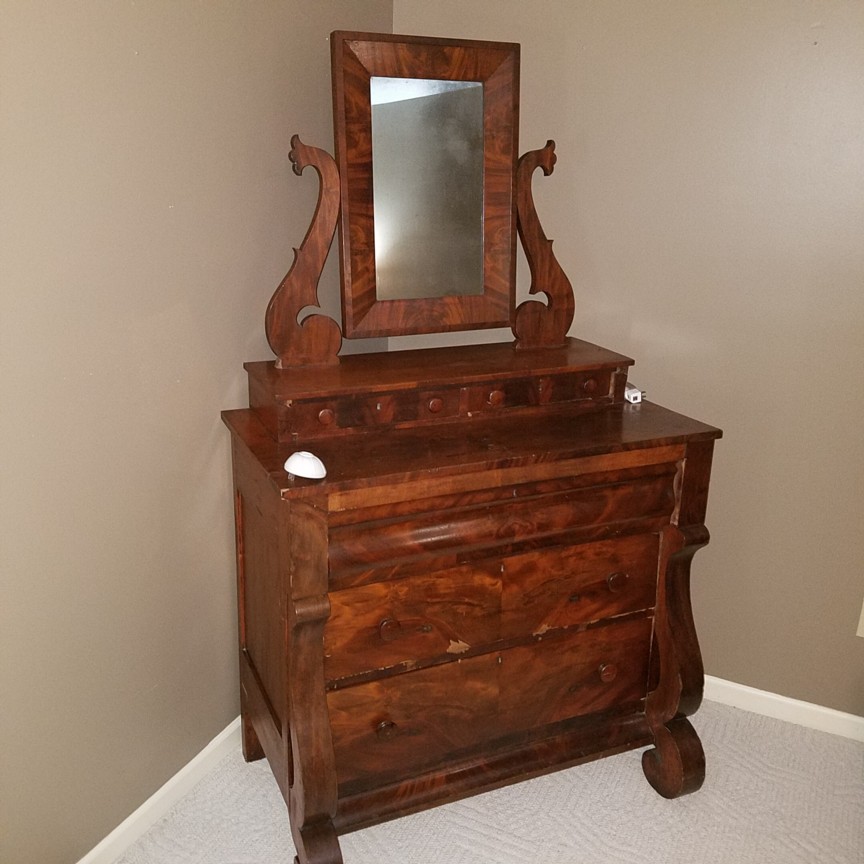 Auction Photo