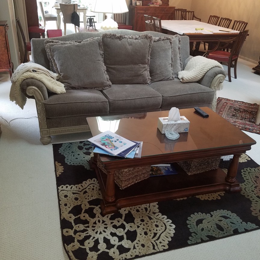 Auction Photo