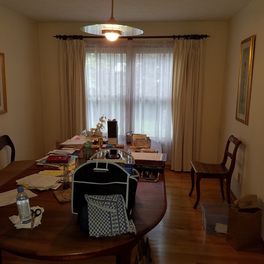 Auction Photo