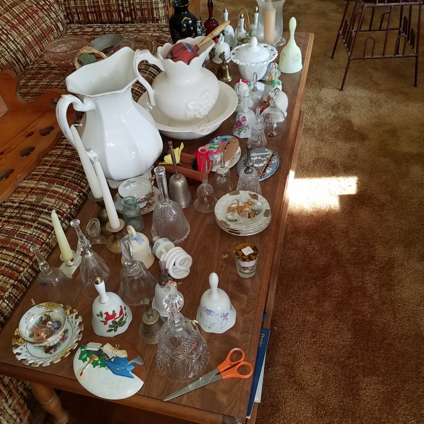 Auction Photo