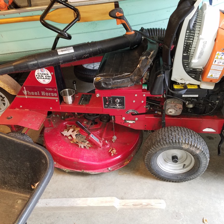 Auction Photo