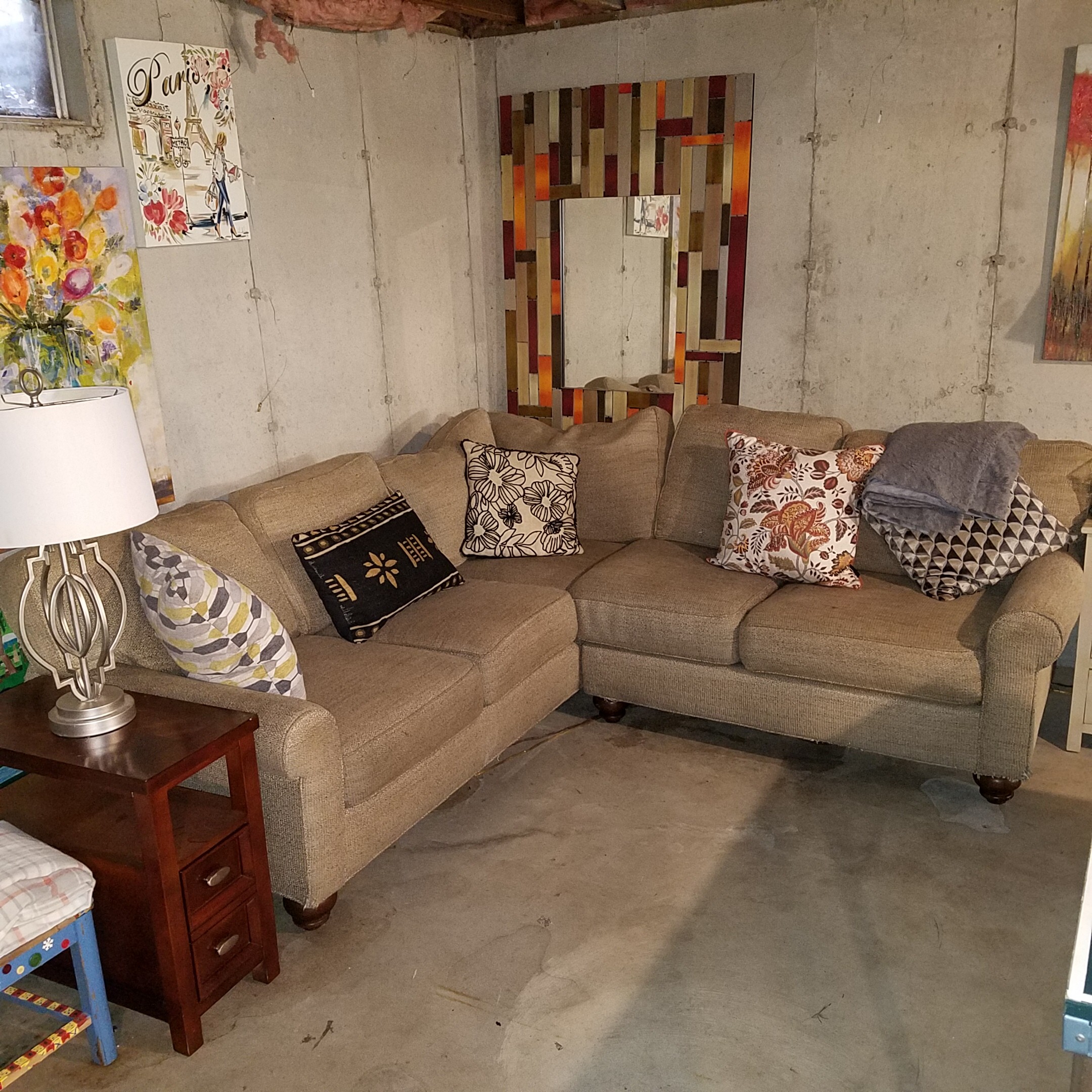 Auction Photo