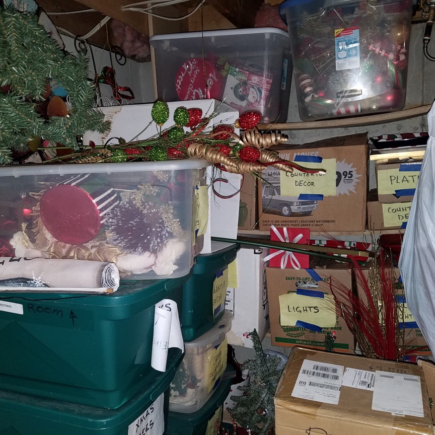 Auction Photo