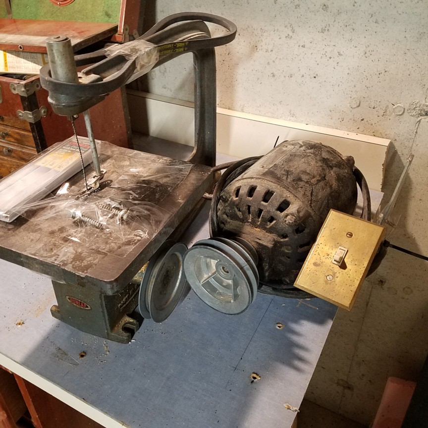 Auction Photo