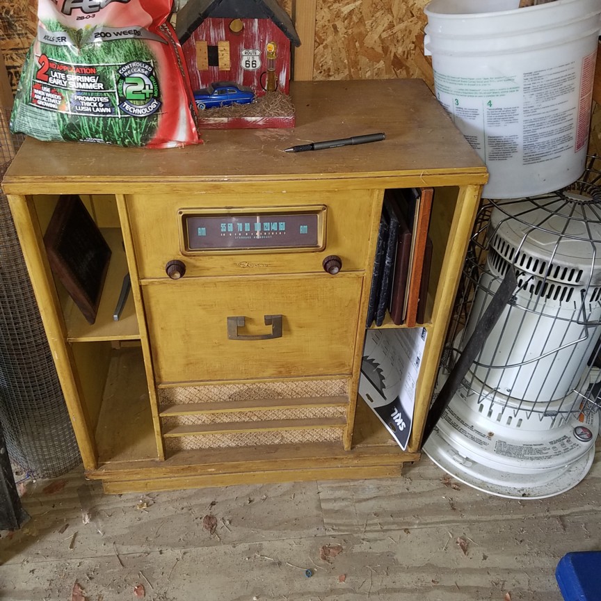 Auction Photo