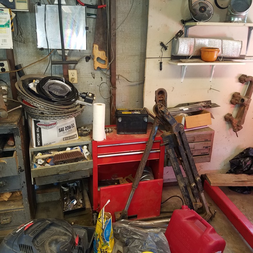 Auction Photo