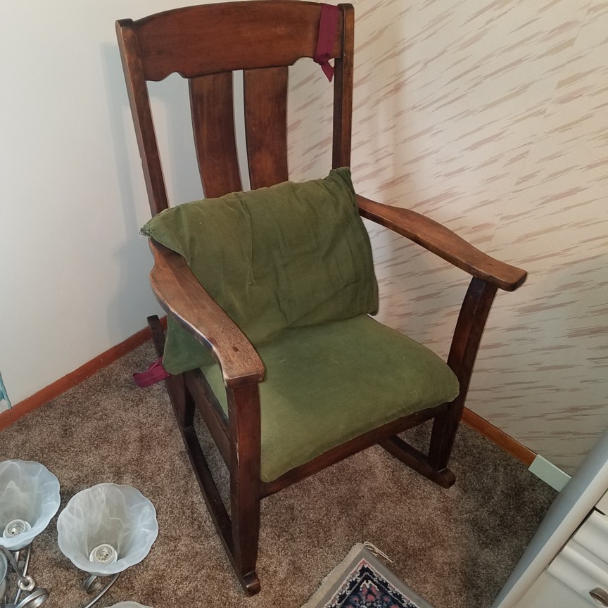 Auction Photo