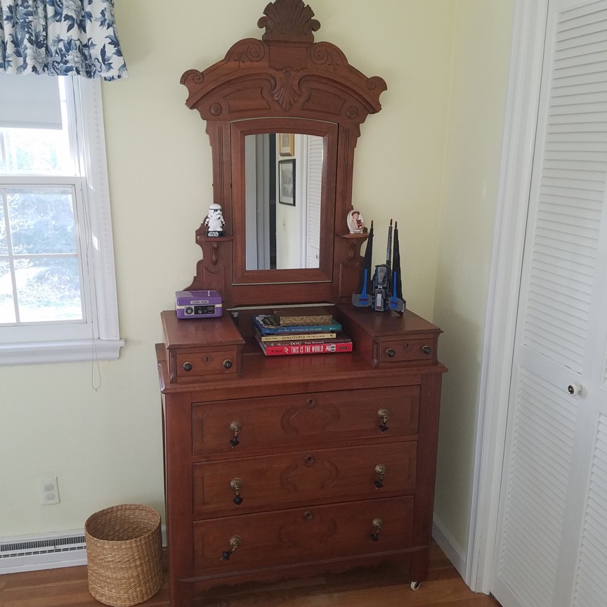 Auction Photo