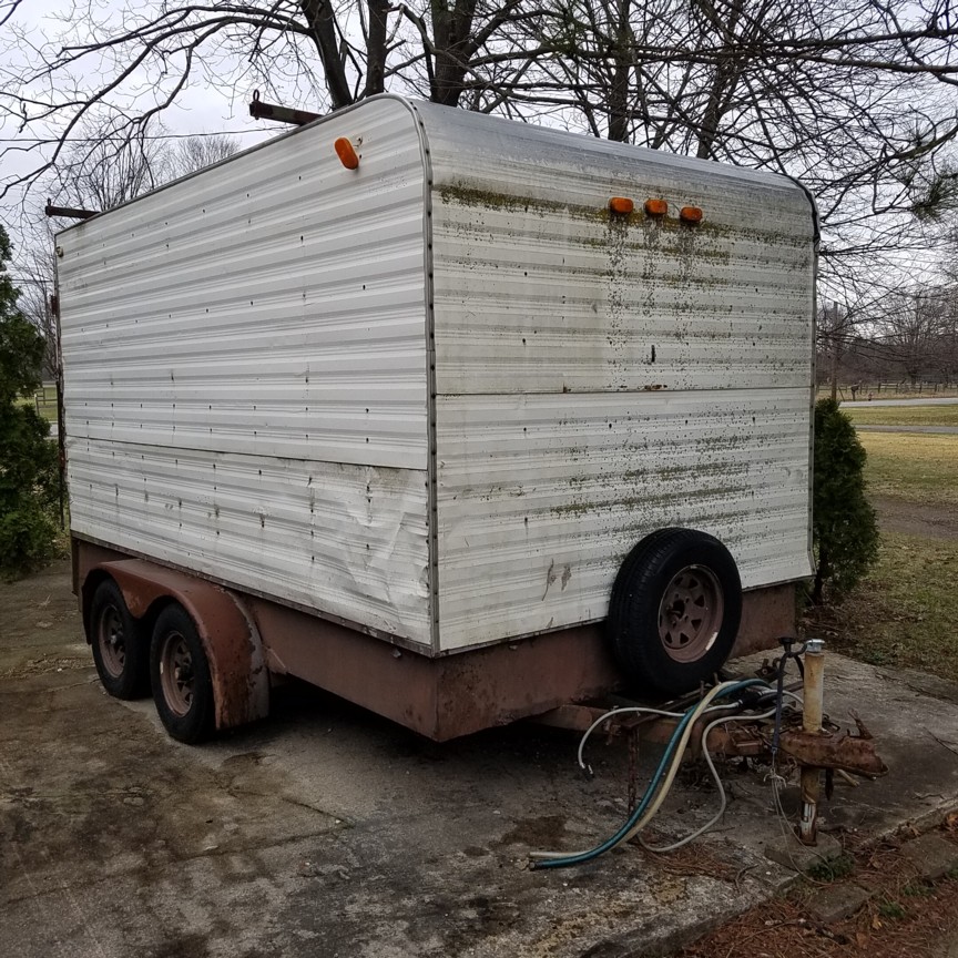 Auction Photo