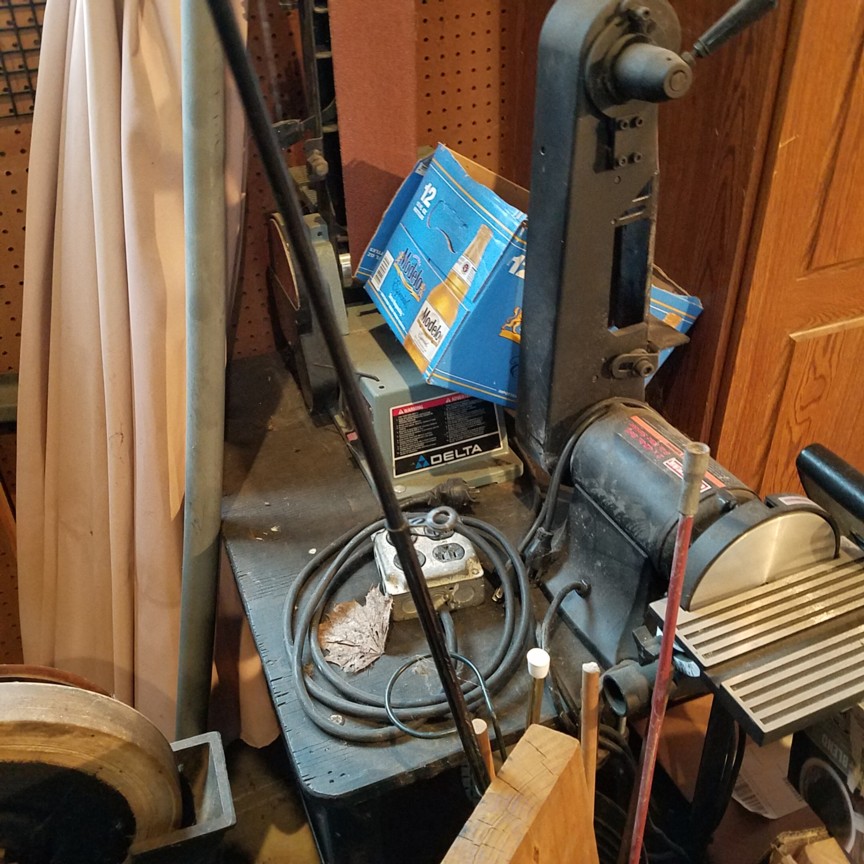 Auction Photo