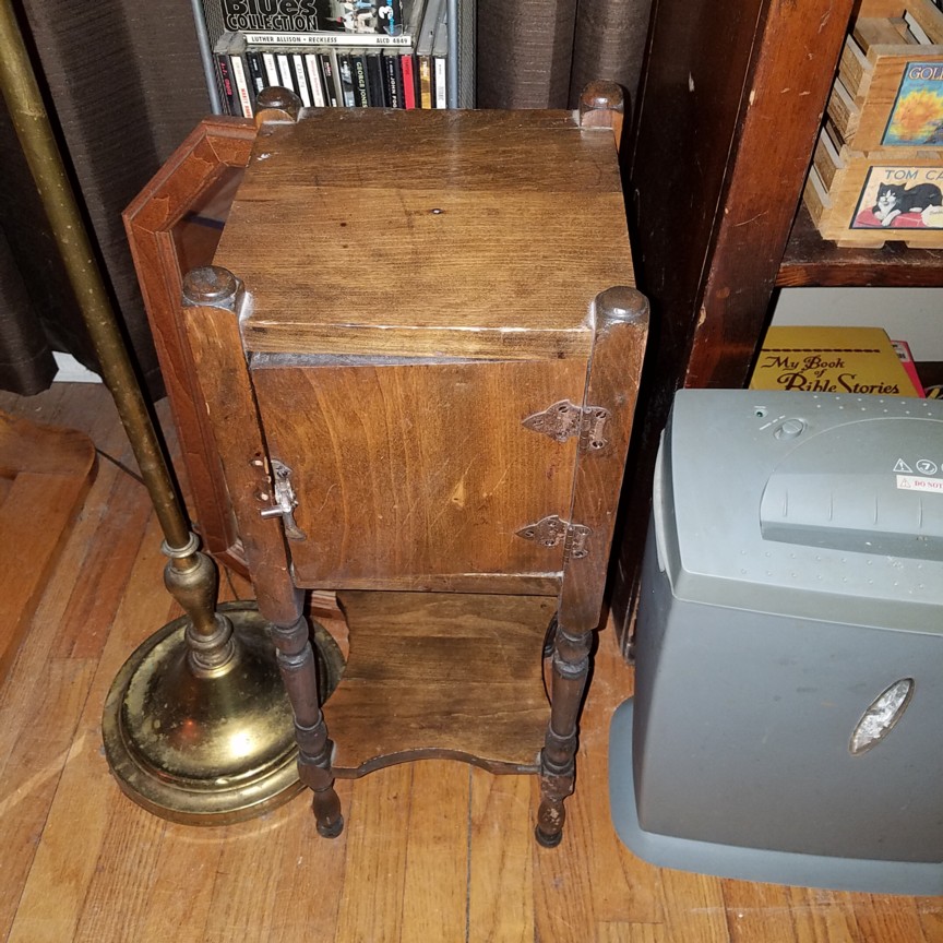 Auction Photo
