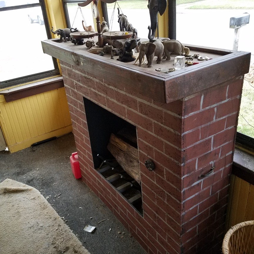 Auction Photo