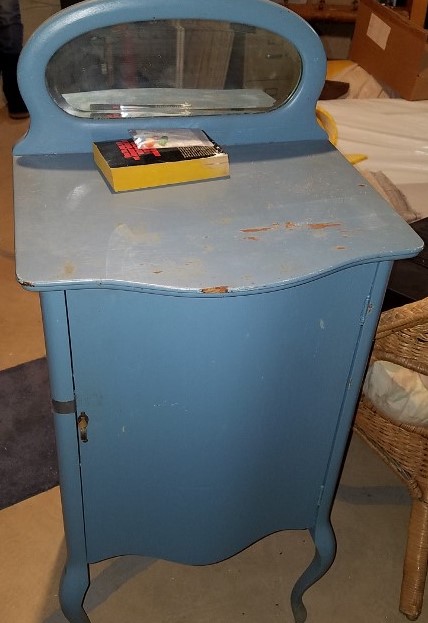 Auction Photo