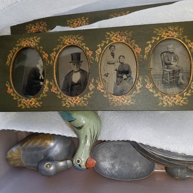 Auction Photo