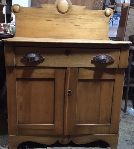 Auction Photo
