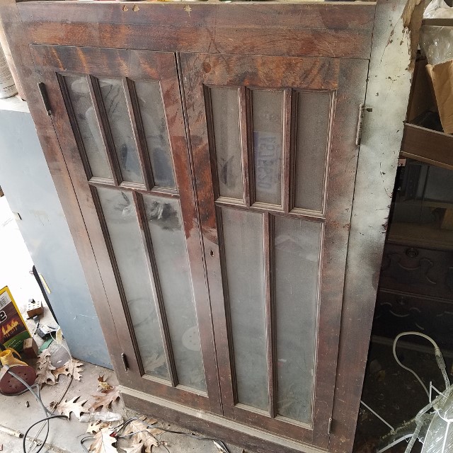 Auction Photo