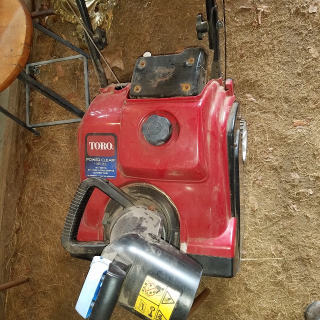 Auction Photo