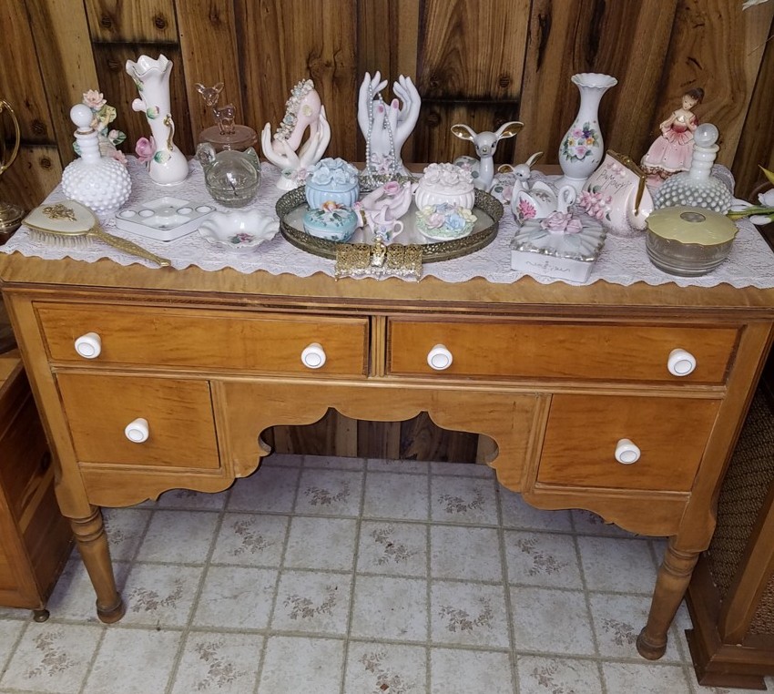 Auction Photo