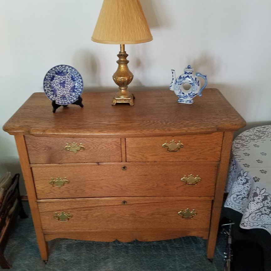Auction Photo