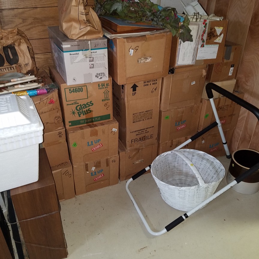 Auction Photo