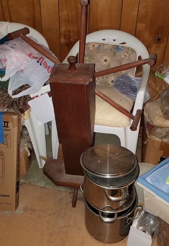 Auction Photo