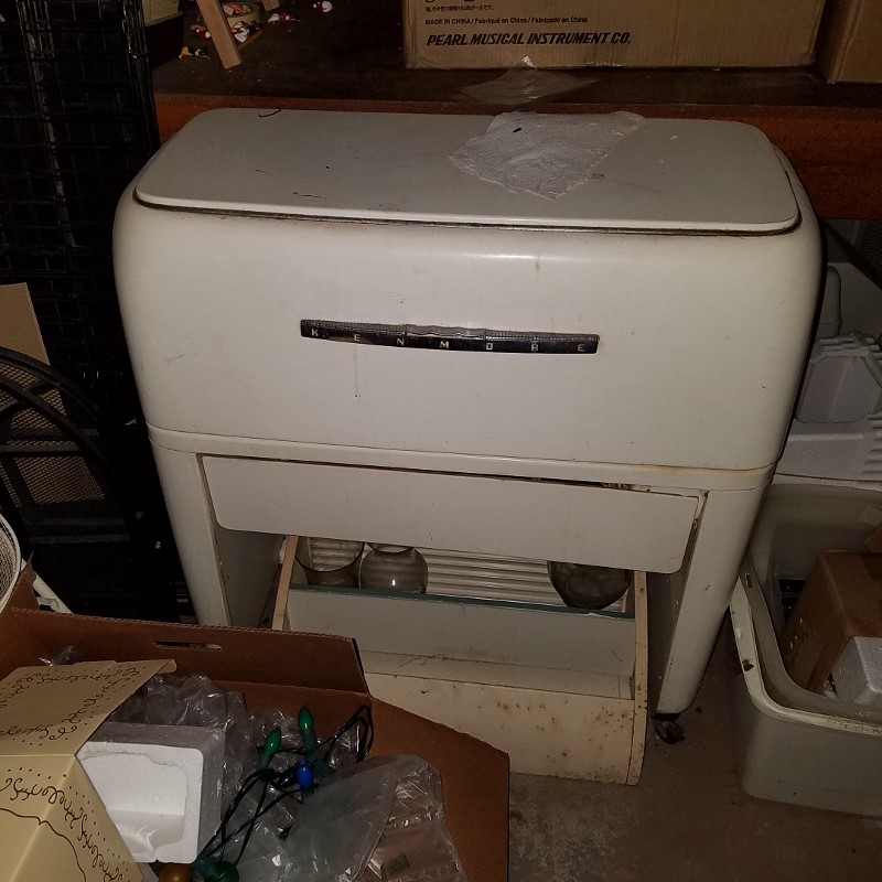 Auction Photo