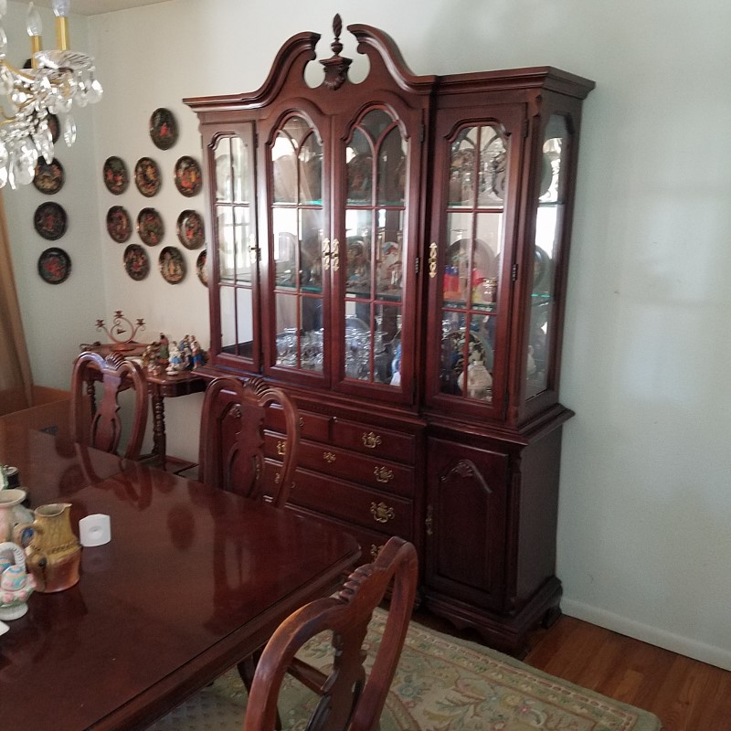 Auction Photo