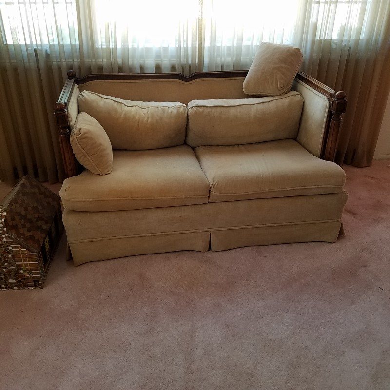 Auction Photo