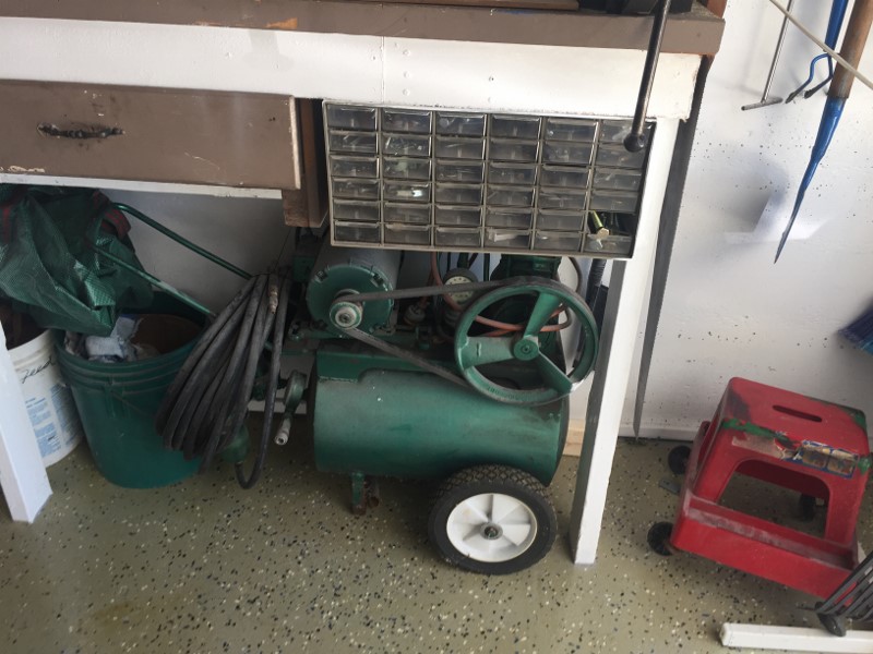 Auction Photo