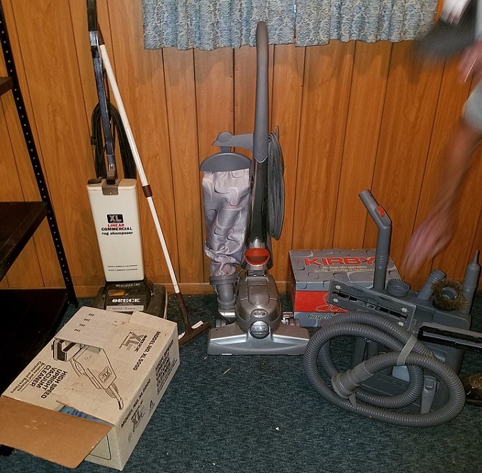 Auction Photo