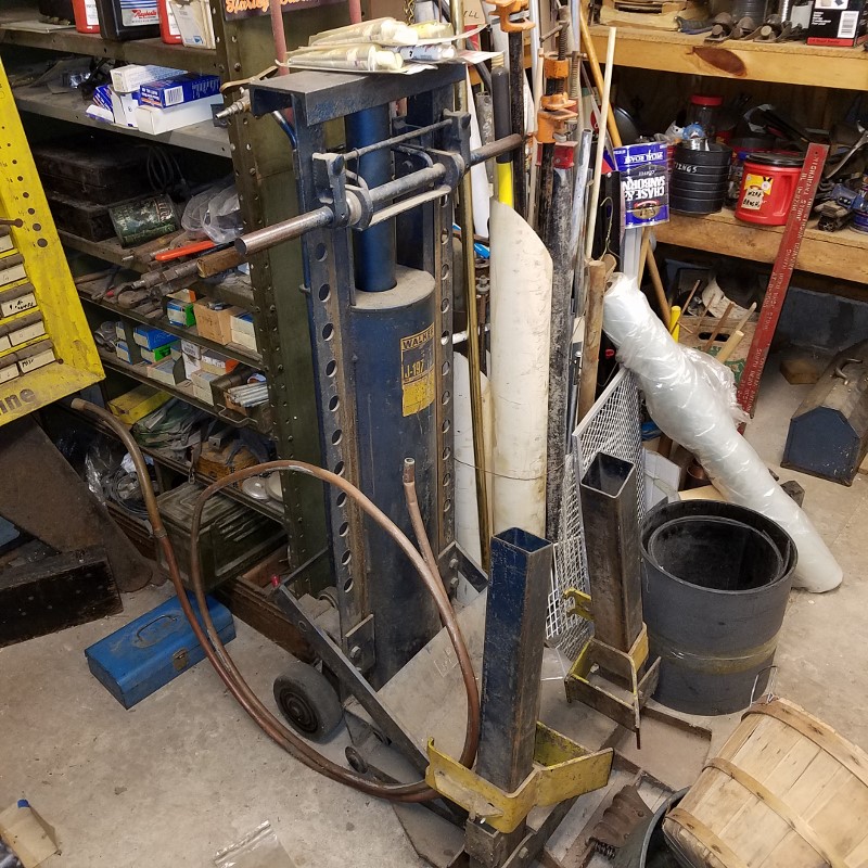 Auction Photo