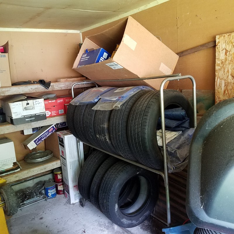 Auction Photo