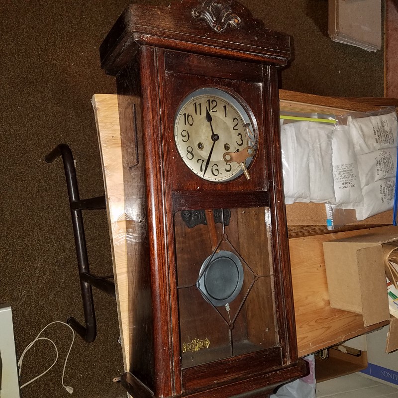 Auction Photo