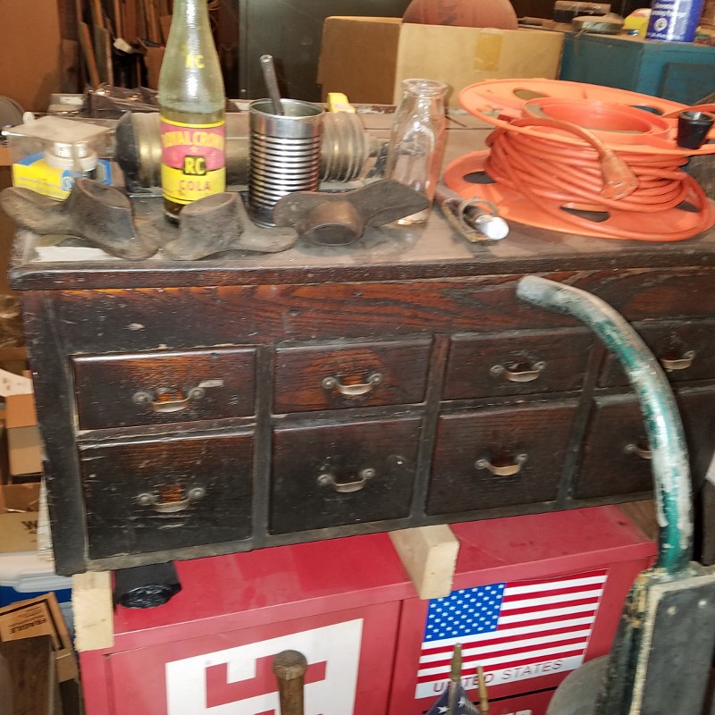 Auction Photo