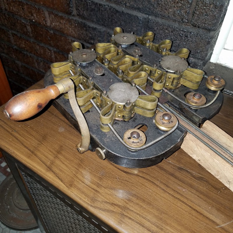 Auction Photo